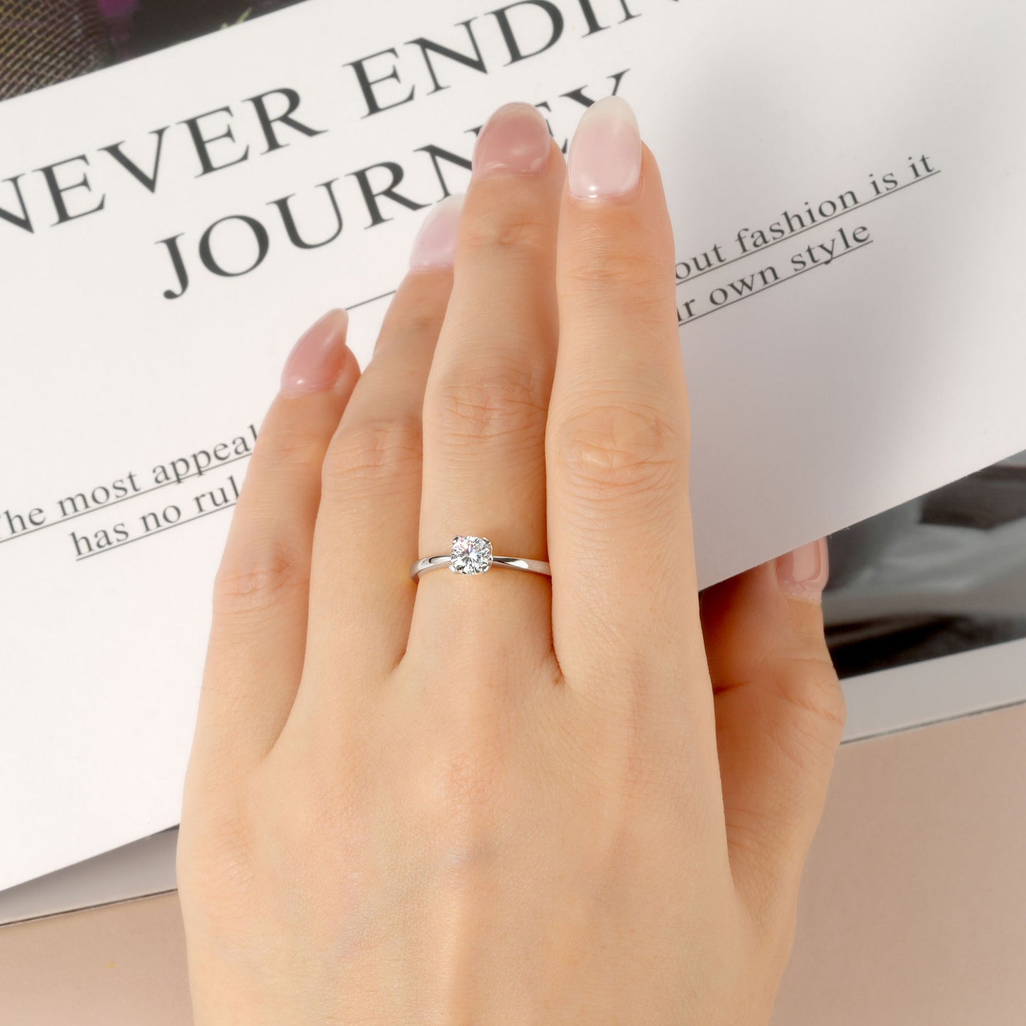 A Versatile Light-luxury Fashion Ring Featuring A Refined Geometric Design