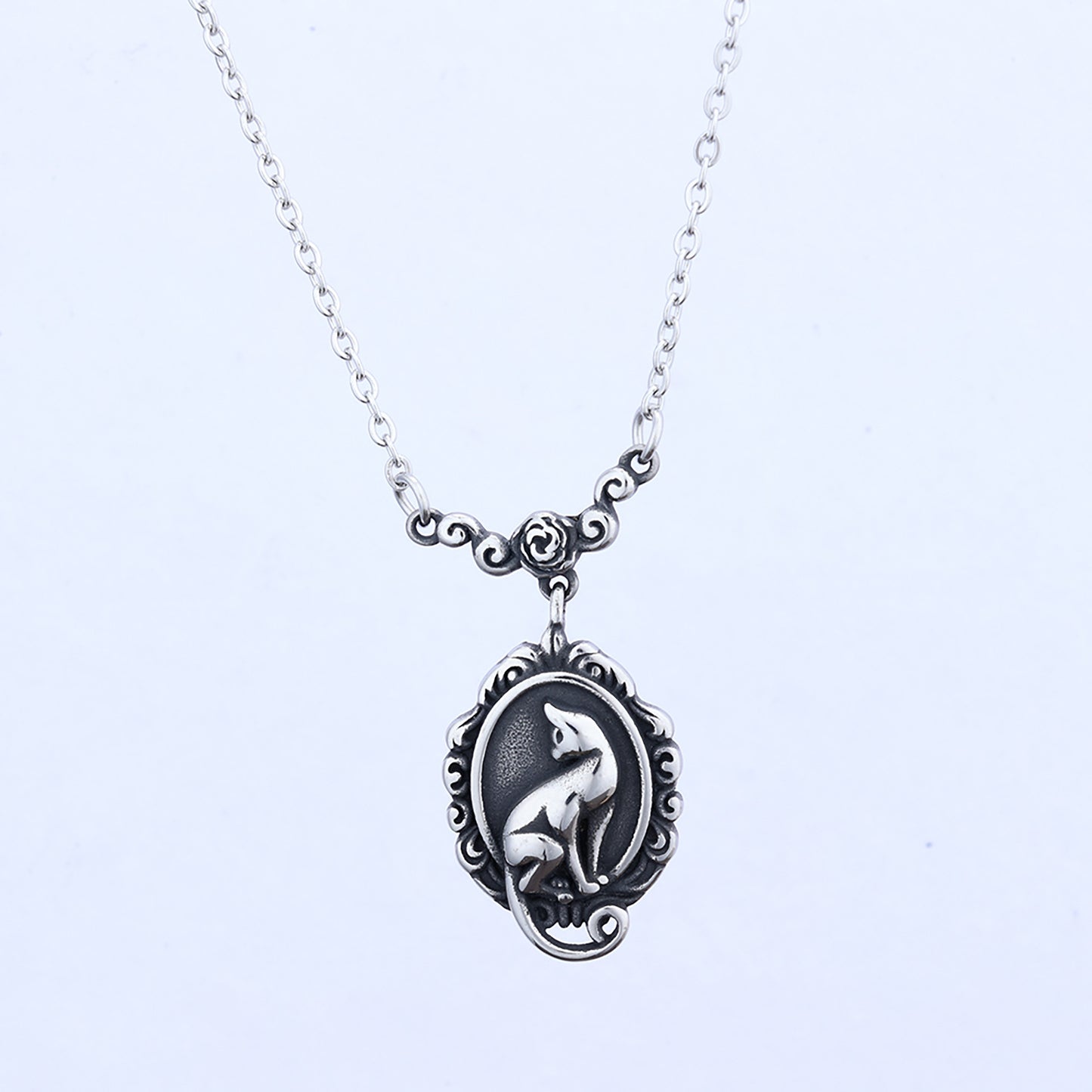 3D Cat Wreath Pendant Necklace In Titanium Steel